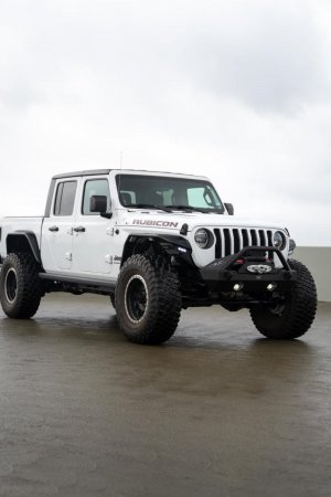 Jeep Gladiator Fender Flares - DV8 Offroad - Spec Series - Satin Black - `20-`23