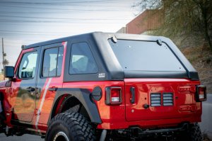 Jeep Wrangler JL Hard Top - DV8 Offroad - Fastback - Textured Black - 2018