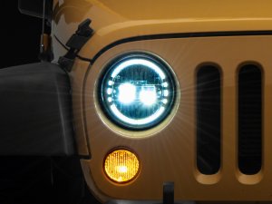 Jeep Wrangler JK LED Headlights - Raxiom - Axial 7-In with DRL - Chrome - `07-`18