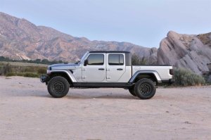 Jeep Gladiator Suspension Lift Kit - Fabtech - Sport II System with DL Resi Shocks - 6 Cyl - `20-`21