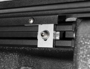 Jeep Gladiator Tonneau Cover - Roll-N-Lock - M-Series - `20-`24