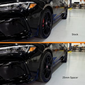 Honda Civic Wheel Spacers - Mishimoto - 5x120 - 64.1 CB - M14 x1.5 - 15mm - Black