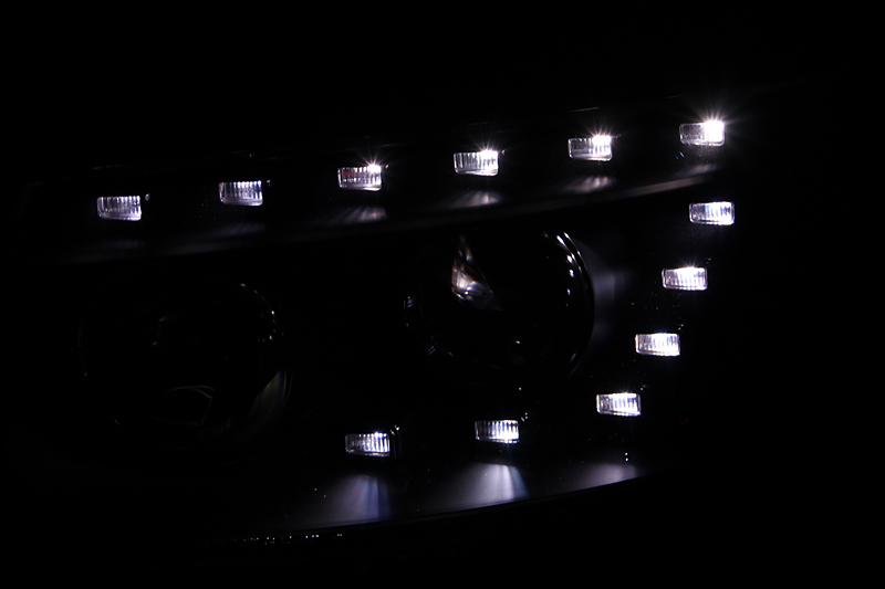 Hyundai Santa Fe Projector Headlights - ANZO - Clear Lens, w/LED - Black Housing - 2007