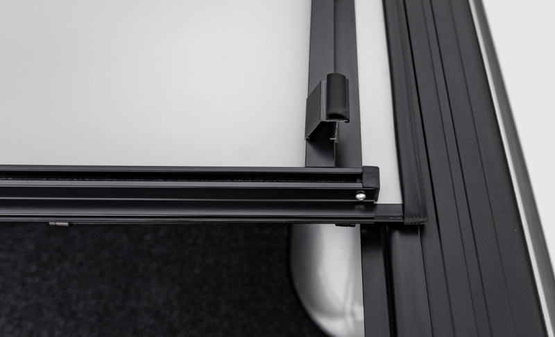 GMC 1500 Tonneau Cover - Access - LOMAX Stance Hard Tri-Fold - Carbon Fiber - `99-`13