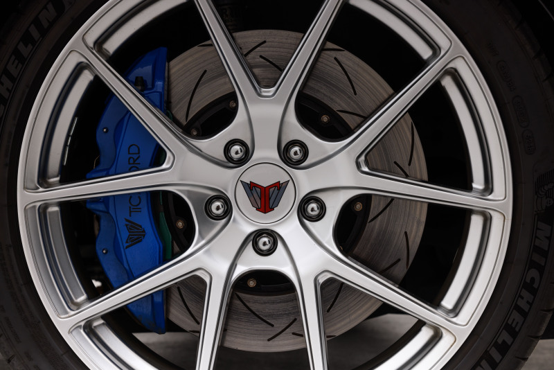Chevrolet Corvette Brake Rotors (2) - Front - DBA - 5000 Series Slotted Rings - `14-`19