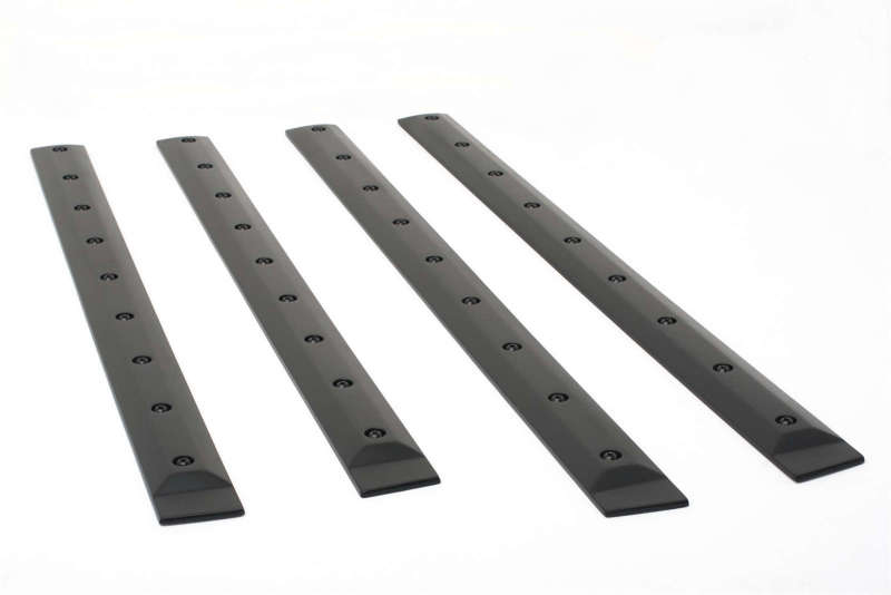 GMC Sierra 1500 Body Side Moldings - EGR - Bolt-On Look - Black - `19-`23 GMC Sierra 1500 Body Side Moldings - EGR - Bolt-On Look - Black - `19-`23