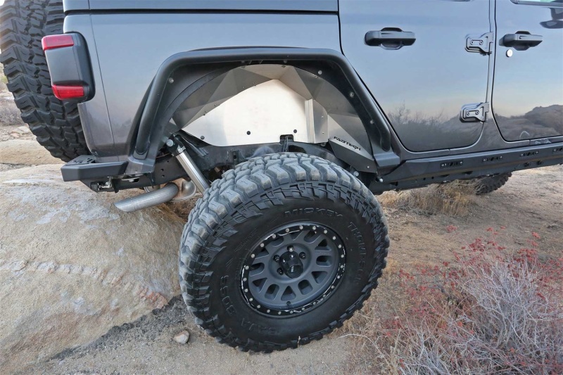 Jeep Wrangler JL Fender Flares - Rear - Fabtech - Tube Fenders - Textured Black - `18-`27