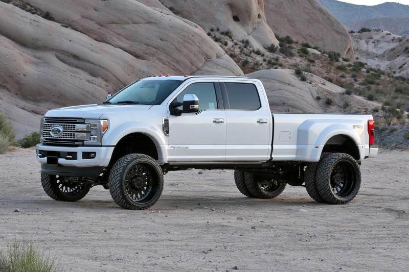 Ford F550 Suspension Lift Kit - Fabtech - 6