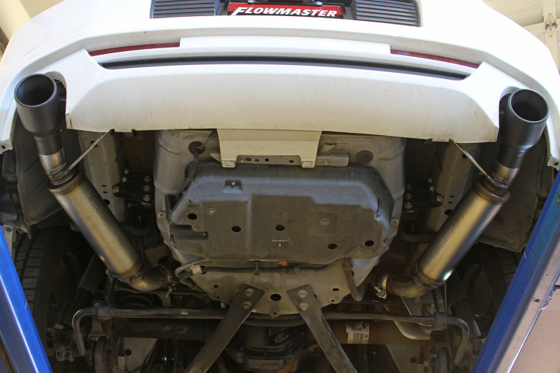Ford Mustang Performance Exhaust - Dual Out Rear Exit - Flowmaster - Flow FX Axle-Back - Black - `11-`14
