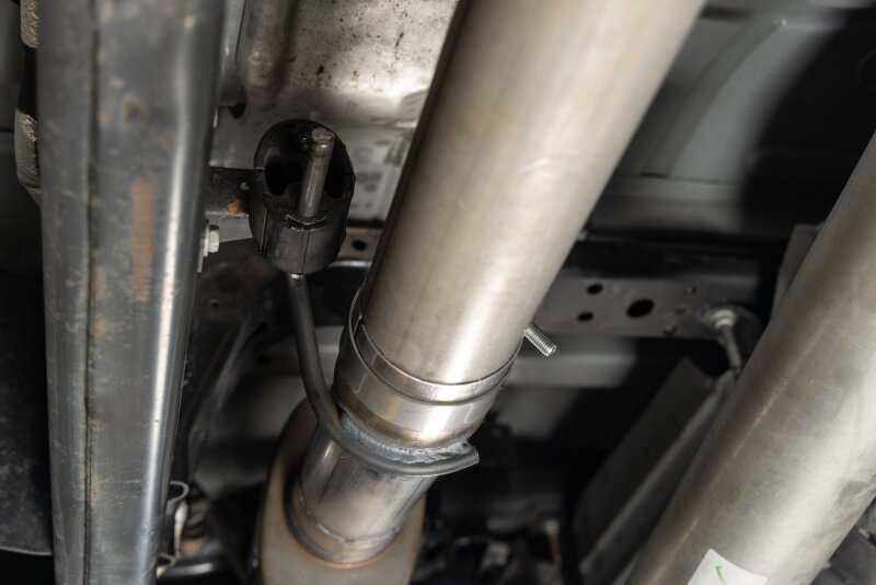 RAM 3500 Performance Exhaust - Flowmaster - Flow FX Direct-Fit Muffler - `14-`26