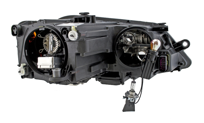 Volkswagen Jetta Headlight Assembly - Right - Hella - RH SAE BIXEN - `13-`14