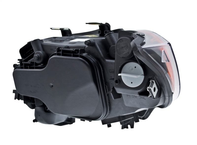 BMW 325i Headlight Assemblies - Hella - Bi-Xenon - 2006