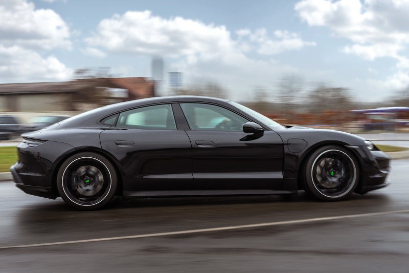 Porsche Taycan Coilover Suspension Kit - KW - V4, Adjustable - `21-`27