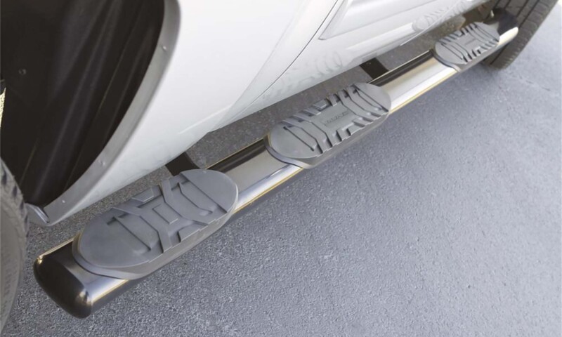 Ram 1500 Crew Cab Nerf Bars - LUND - 5 Inch Oval Wheel-To-Wheel - Polished Stainless - `19-`27