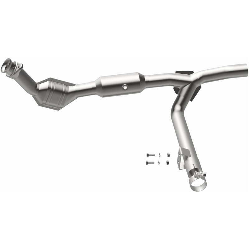 Ford F-150 XL/XLT Catalytic Converter - Magnaflow - OEM Grade / EPA Compliant Direct-Fit - `01-`03