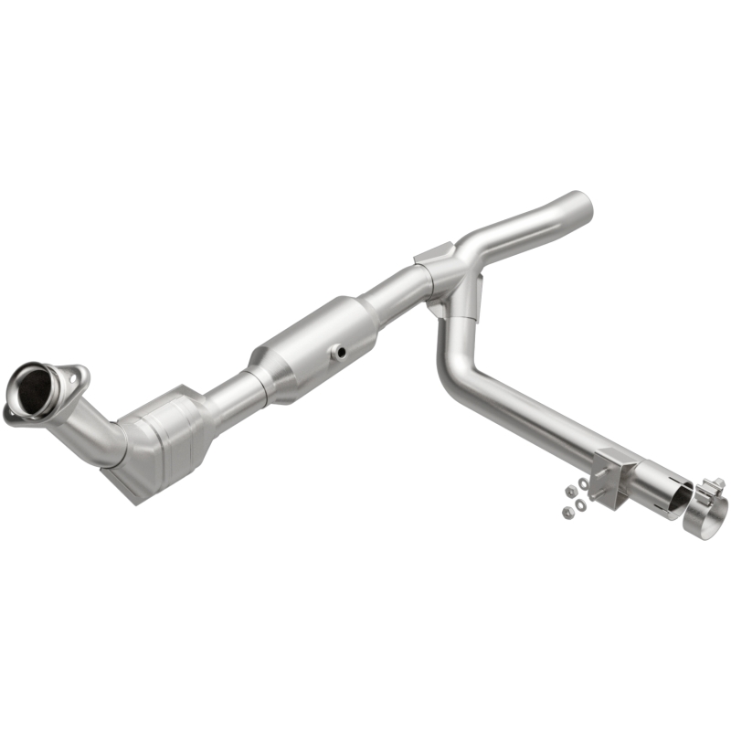 Ford F-150 XL/XLT Catalytic Converter - Magnaflow - OEM Grade / EPA Compliant Direct-Fit - `01-`03