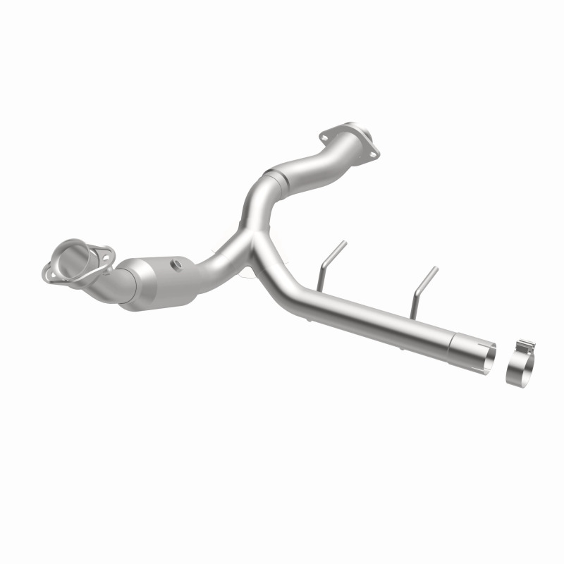 Ford F-150 Catalytic Converter - Right Side - Magnaflow - OEM Grade Direct-Fit - `15-`20