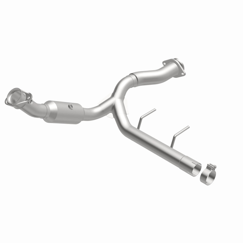 Ford F-150 Catalytic Converter - Right Side - Magnaflow - OEM Grade Direct-Fit - `15-`20