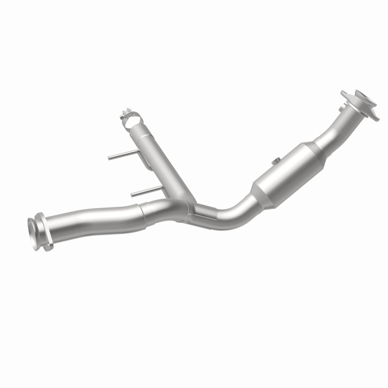 Ford F-150 Catalytic Converter - Right Side - Magnaflow - OEM Grade Direct-Fit - `15-`20