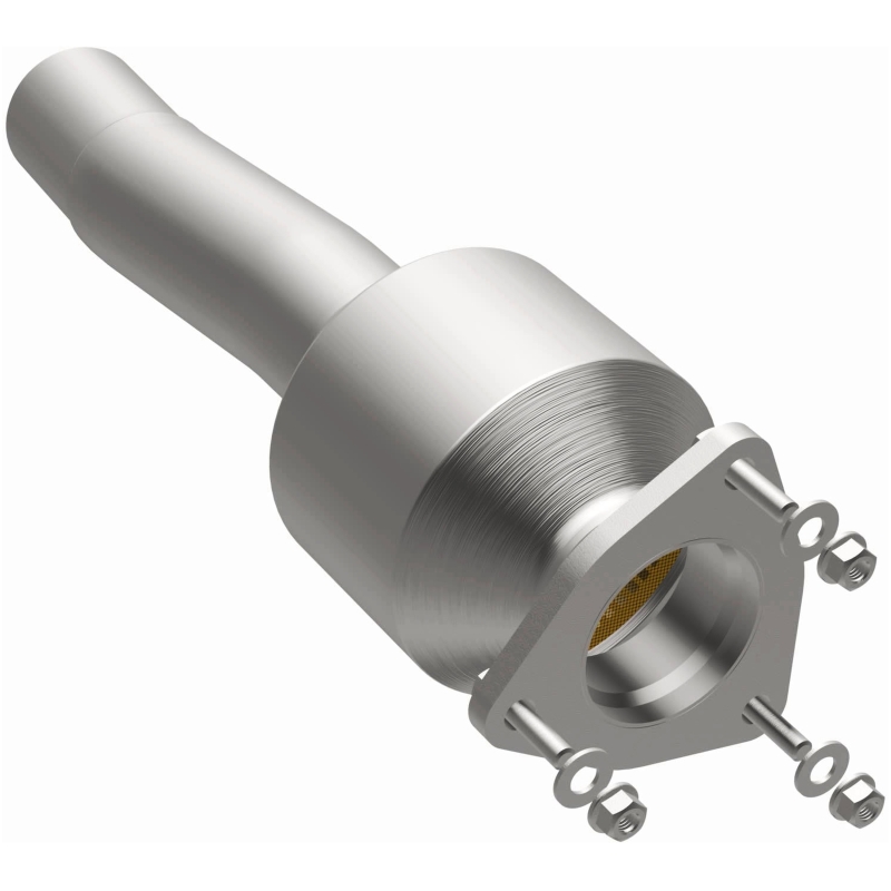 Land Rover Discovery Sport Catalytic Converter - Underbody - Magnaflow - OEM Grade Direct-Fit, Federal/EPA Compliant (Underbody) - `15-`17