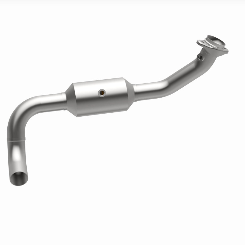 Ford F-150 Catalytic Converter - Underbody - Magnaflow - OEM Grade Direct-Fit - `07-`08