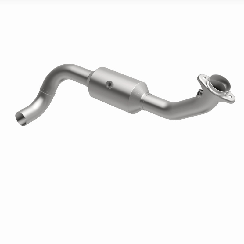 Ford F-150 Catalytic Converter - Underbody - Magnaflow - OEM Grade Direct-Fit - `07-`08