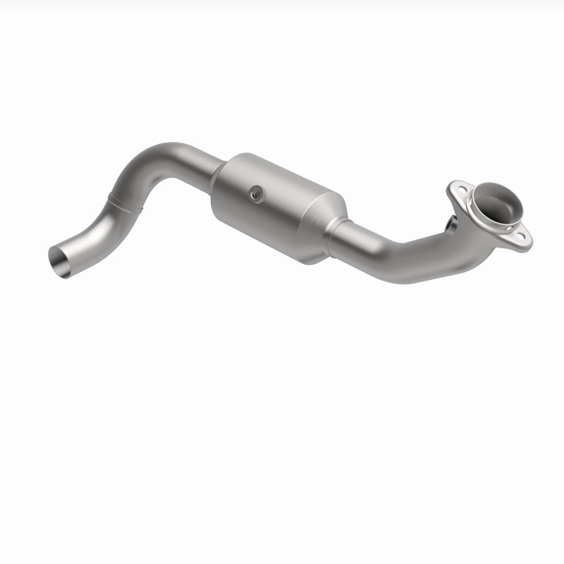 Ford F-150 Catalytic Converter - Underbody - Magnaflow - OEM Grade Direct-Fit - `07-`08