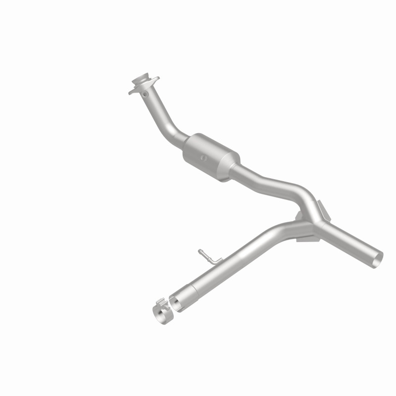 Ford F-150 Catalytic Converter - Underbody - Magnaflow - OEM Grade Direct-Fit - `07-`08