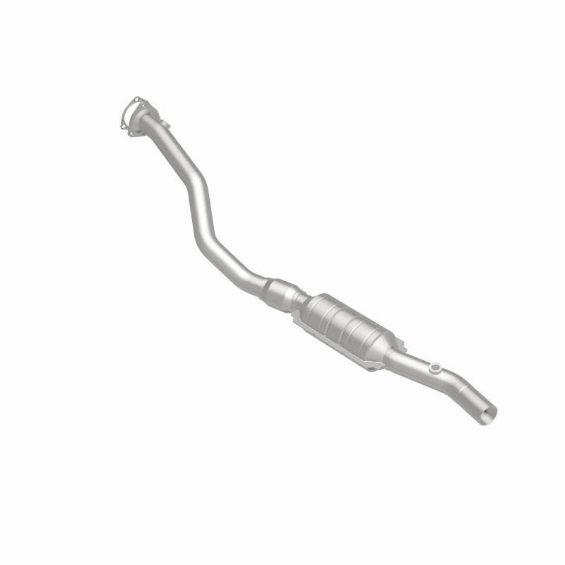 Volkswagen Passat Catalytic Converter - Magnaflow - HM Grade Direct-Fit - `98-`00