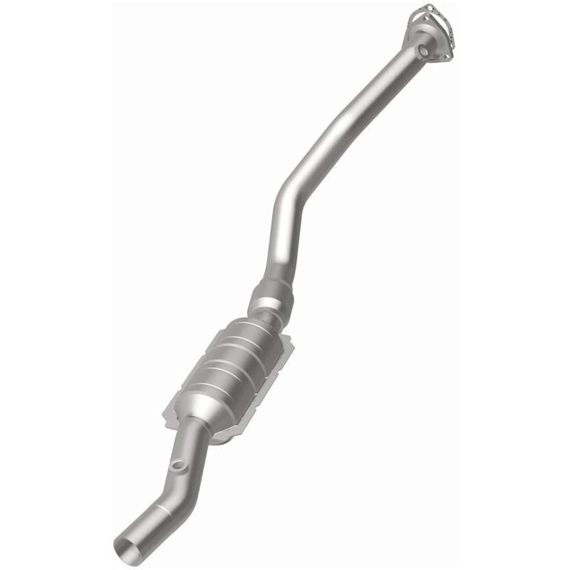 Volkswagen Passat Catalytic Converter - Magnaflow - HM Grade Direct-Fit - `98-`00
