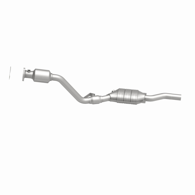 Volkswagen Passat Catalytic Converter - Magnaflow - Direct-Fit - `00-`05