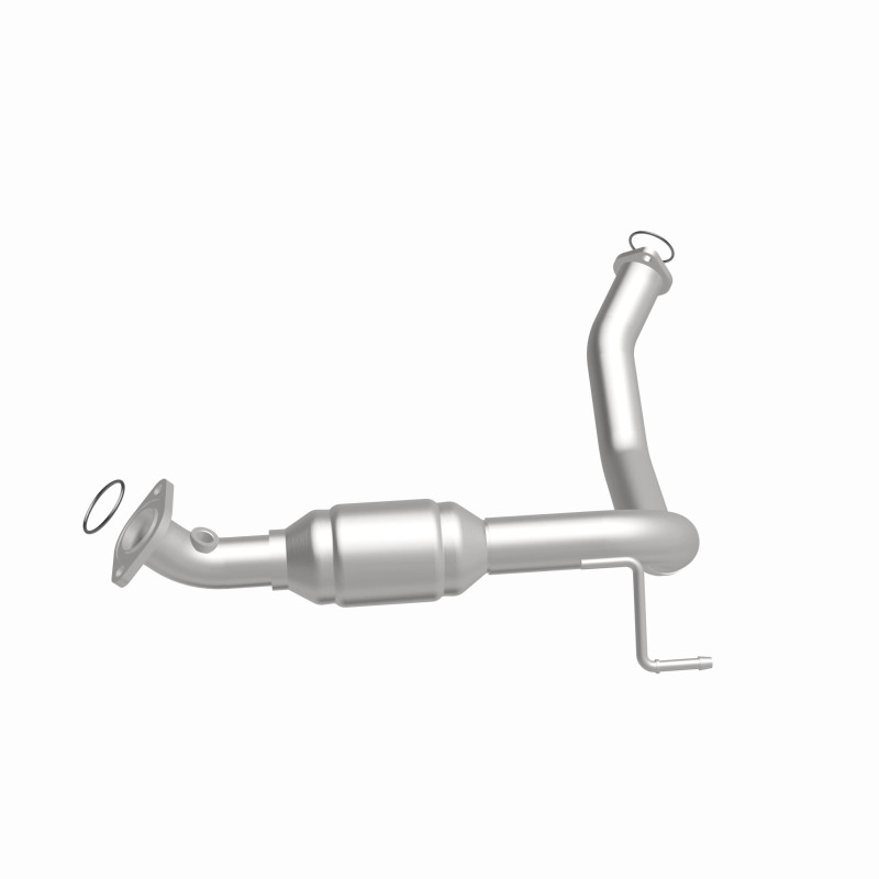 Toyota FJ Cruiser Catalytic Converter - Rear - Magnaflow - HM Grade Direct-Fit - `07-`09