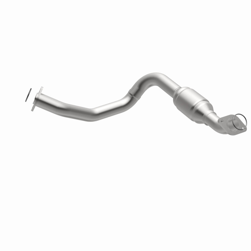 Toyota FJ Cruiser Catalytic Converter - Rear - Magnaflow - HM Grade Direct-Fit - `07-`09