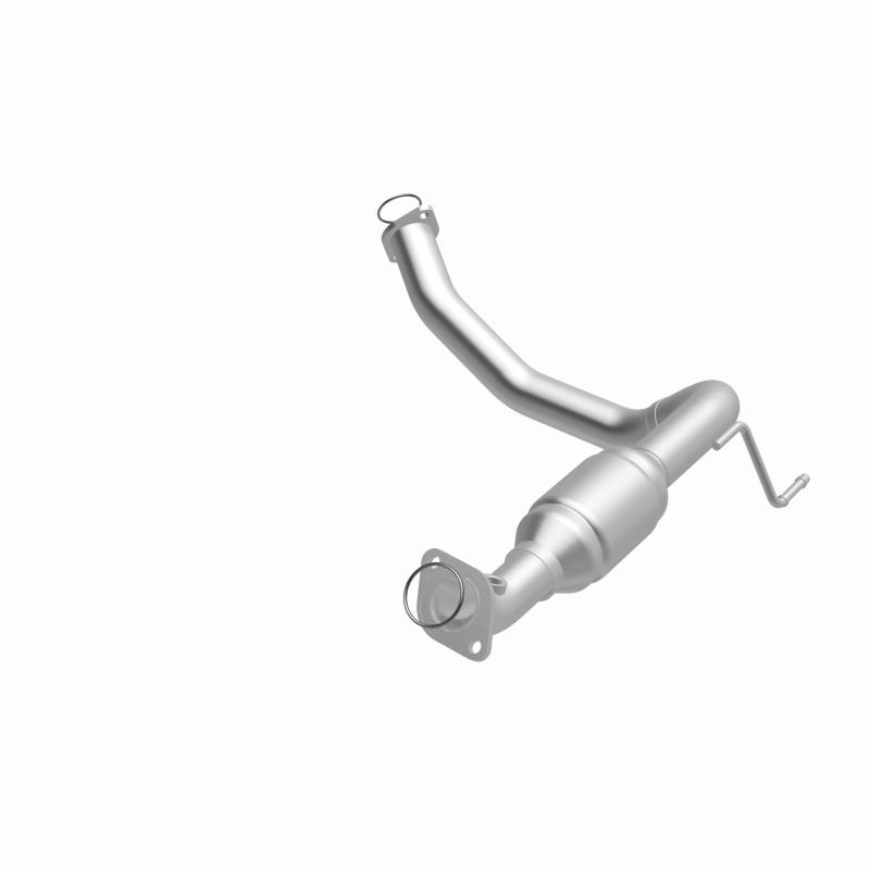 Toyota FJ Cruiser Catalytic Converter - Rear - Magnaflow - HM Grade Direct-Fit - `07-`09