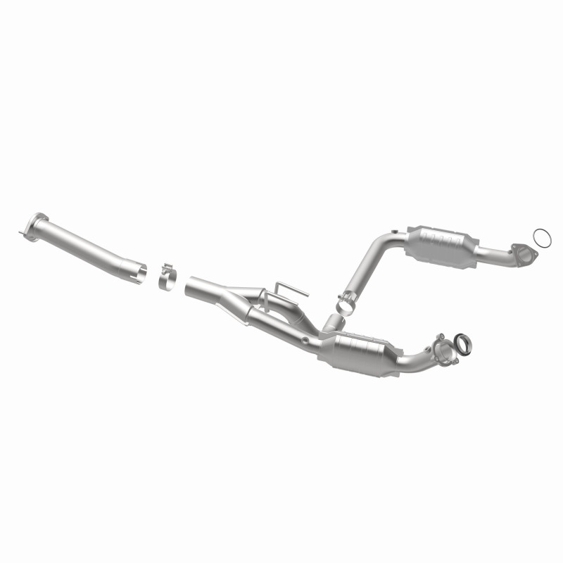 GMC Savana 1500 Catalytic Converter - Magnaflow - HM Grade Direct-Fit - `03-`08