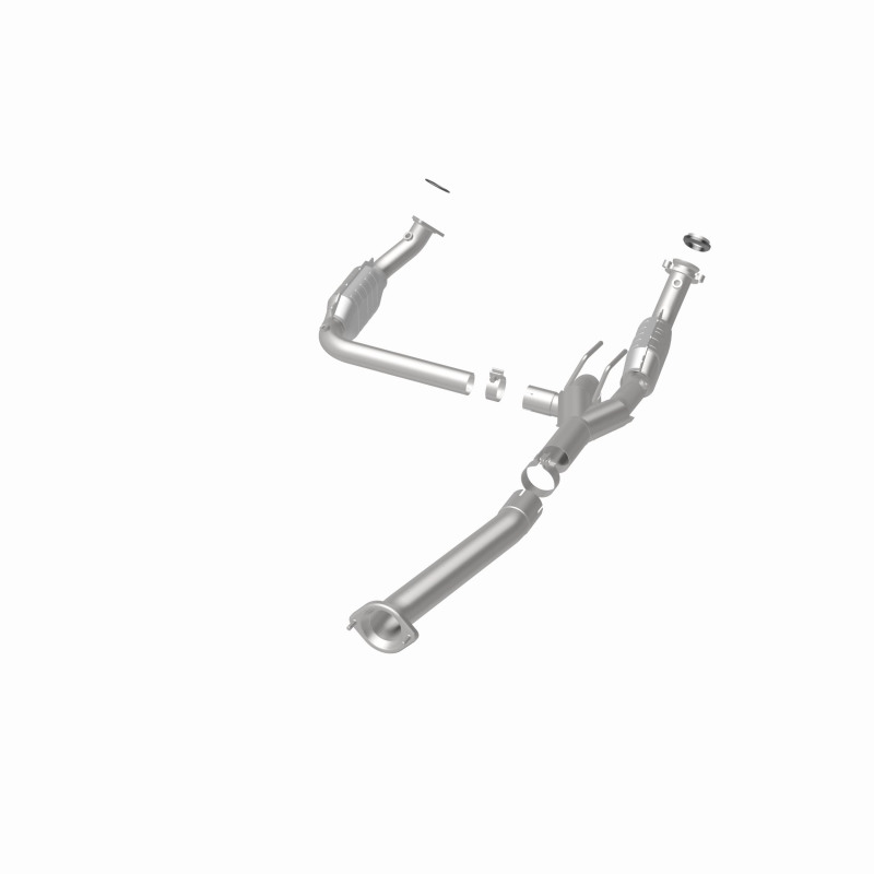 GMC Savana 1500 Catalytic Converter - Magnaflow - HM Grade Direct-Fit - `03-`08