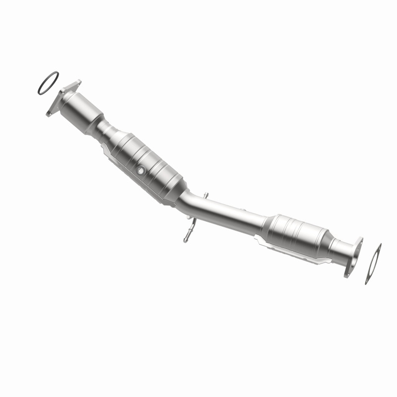 Volvo V50 Catalytic Converter - Magnaflow - HM Grade Direct-Fit, Federal/EPA Compliant - `05-`10