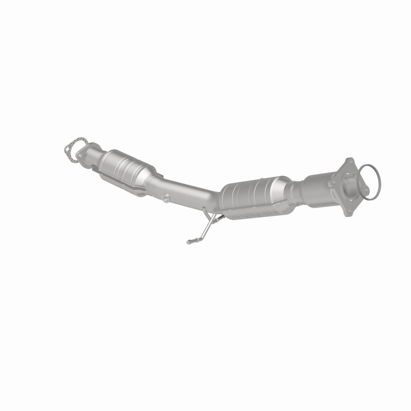 Volvo V50 Catalytic Converter - Magnaflow - HM Grade Direct-Fit, Federal/EPA Compliant - `05-`10