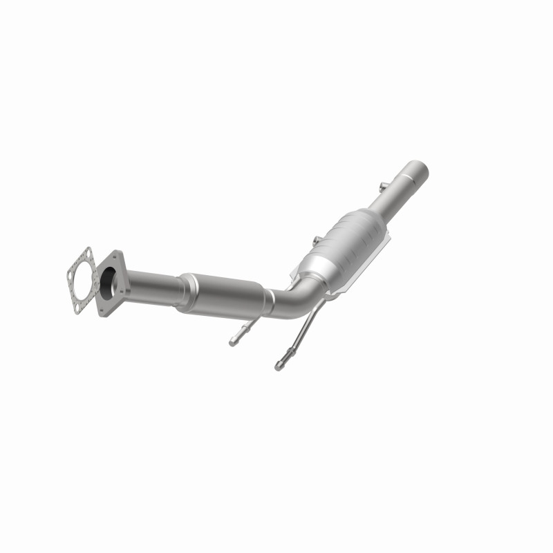 Volkswagen Passat Catalytic Converter - Magnaflow - HM Grade Federal/EPA Compliant - `12-`14
