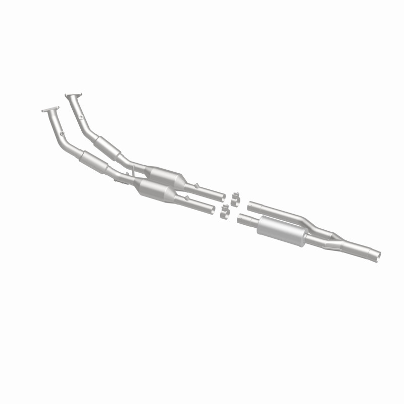 Volkswagen R32 Catalytic Converter - Magnaflow - Direct-Fit - 2008