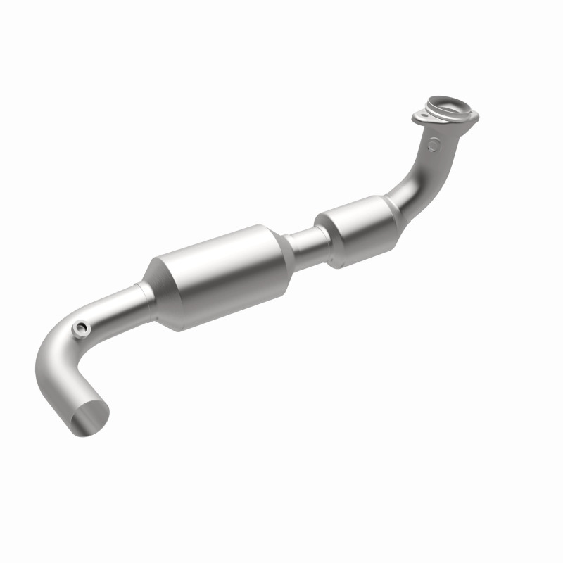 Ford F-150 Catalytic Converter - Magnaflow - OEM Grade Direct-Fit - `00-`03