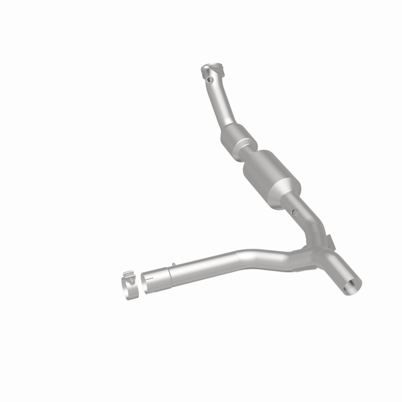 Ford F-150 Catalytic Converter - Magnaflow - Direct Fit - `00-`03
