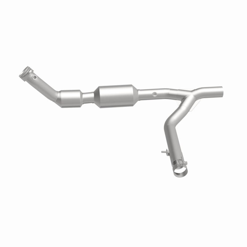 Ford F-150 Catalytic Converter - Magnaflow - Direct Fit - `00-`03