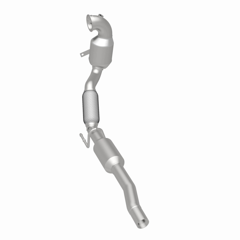 Volkswagen Jetta Catalytic Converter - Underbody - Magnaflow - OEM Grade Direct-Fit - `16-`18