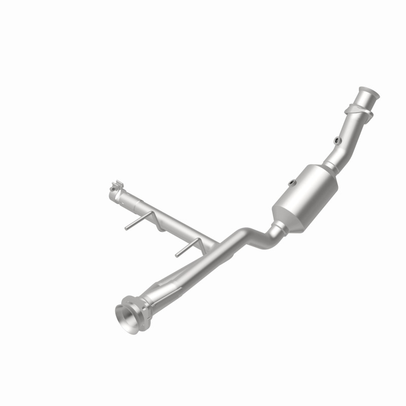 Ford F-150 Catalytic Converter - Right Underbody - Magnaflow - Direct-Fit OEM Grade - `18-`20