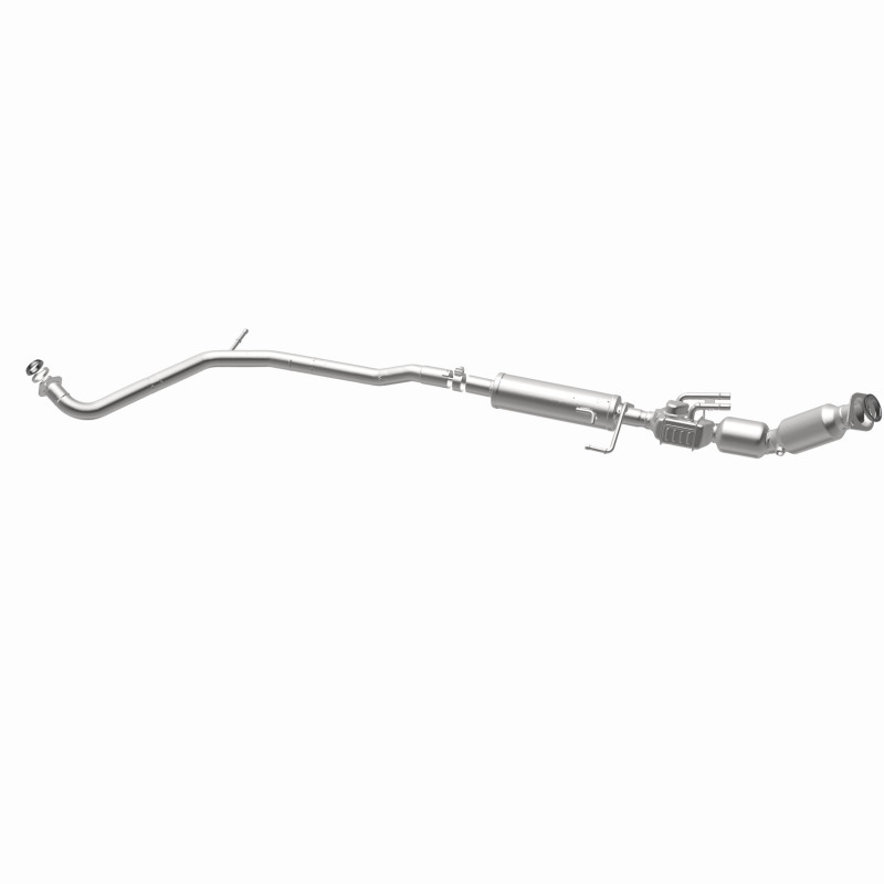 Toyota Prius Plug-In Catalytic Converter - Underbody - Magnaflow - OEM Grade Federal/EPA Compliant - `12-`15