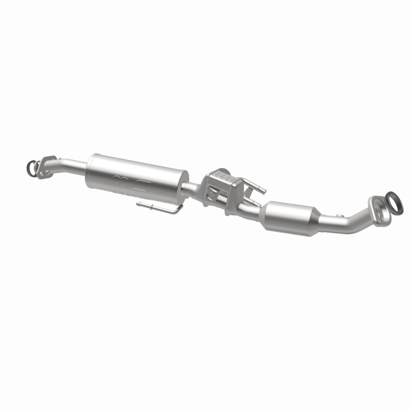 Toyota Prius Prime Catalytic Converter - Underbody - Magnaflow - OEM Grade Direct-Fit - `17-`22