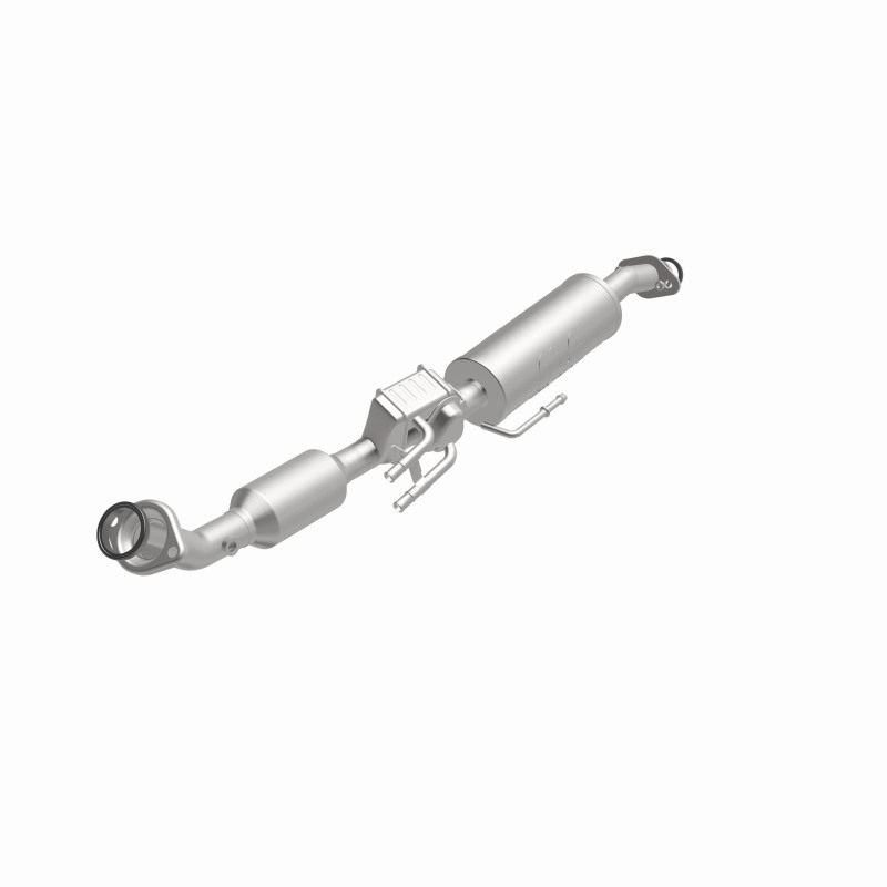 Toyota Prius Prime Catalytic Converter - Underbody - Magnaflow - OEM Grade Direct-Fit - `17-`22