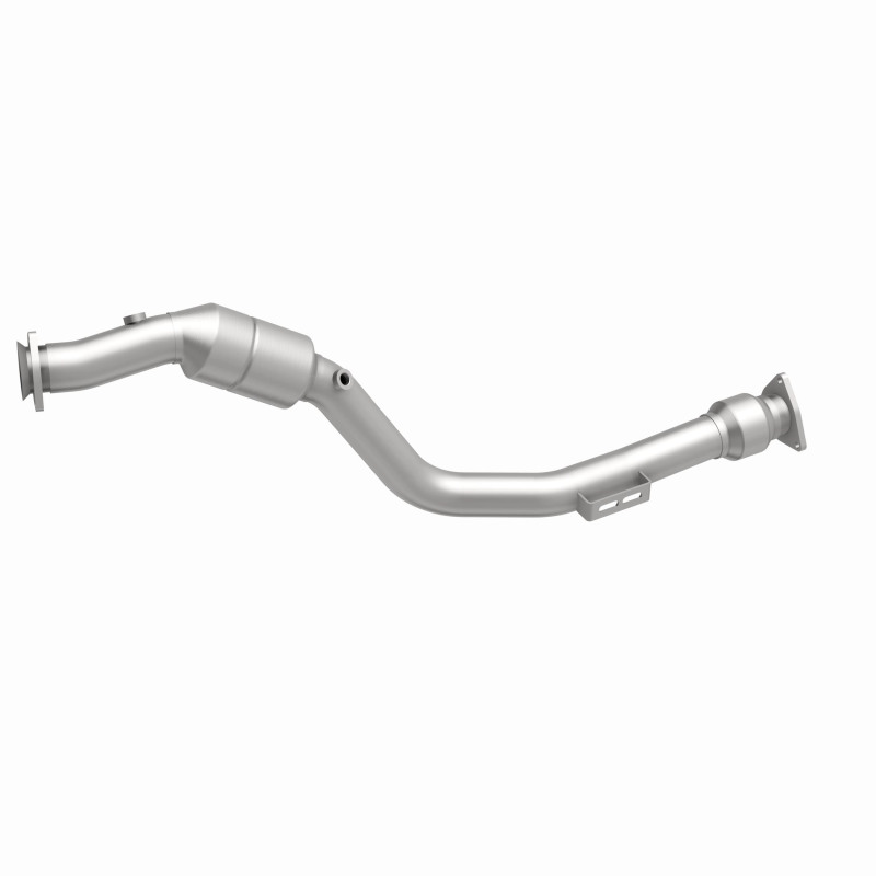 Volkswagen Phaeton Catalytic Converter - Front Passenger Side - Magnaflow - California Grade CARB Compliant Direct-Fit - 2005
