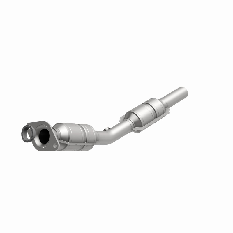 Pontiac Vibe Catalytic Converter - Magnaflow - California Grade CARB Compliant - `03-`04